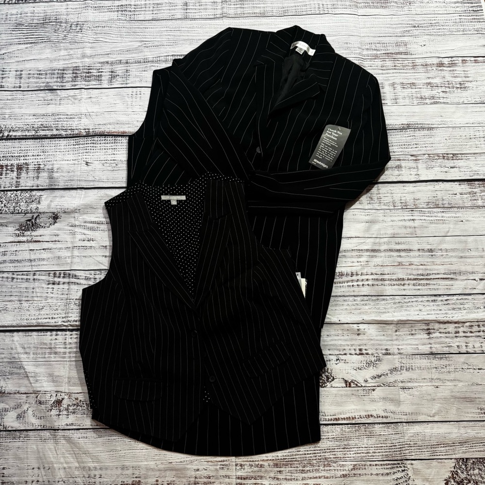 Black Pinstripe Suit Set by Valerie Steven’s new with tag 14W
